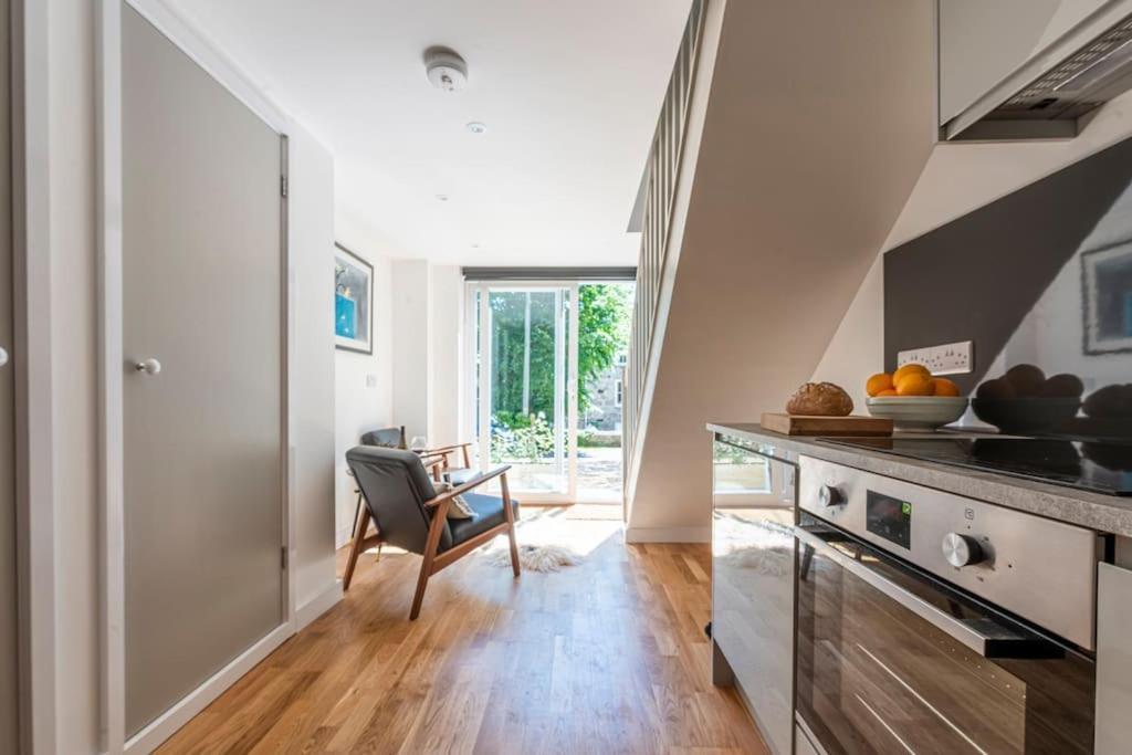 The Studio, Rosebud. 5 Minutes Walk To Beach. Uny Lelant Екстериор снимка